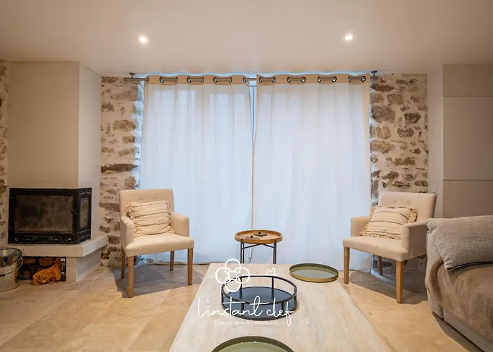 Du - Paddock Chevaux - étang Coco Hébergement de vacances *